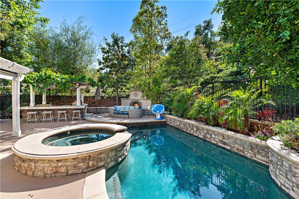29 Hallcrest Drive