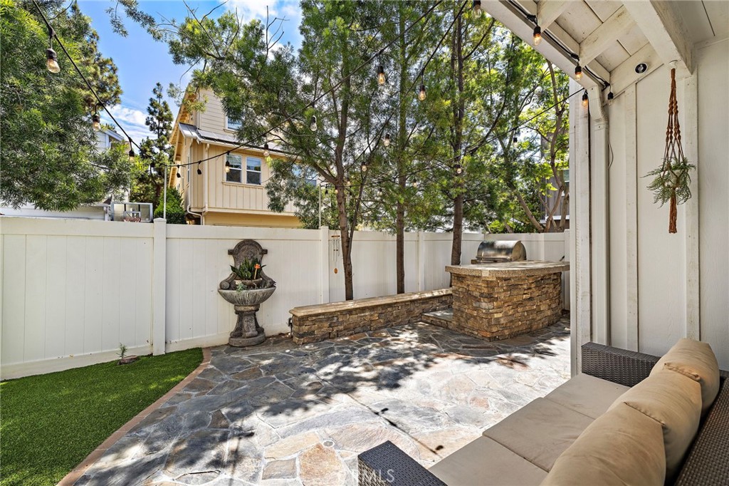 19 Rinehart Road