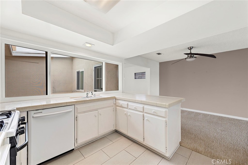 3808 Vista Campana S 52
