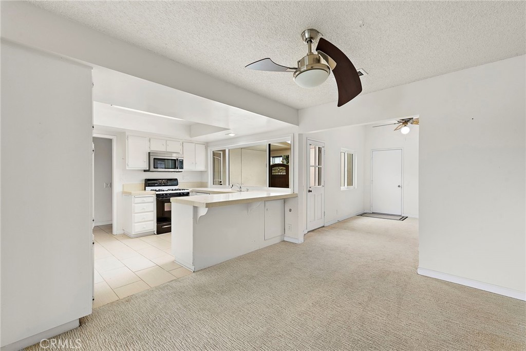 3808 Vista Campana S 52