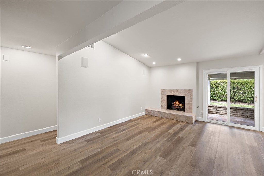 28172 Via Chabas
