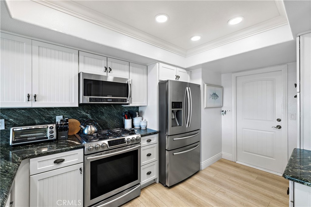 26056 Vista Drive E 64