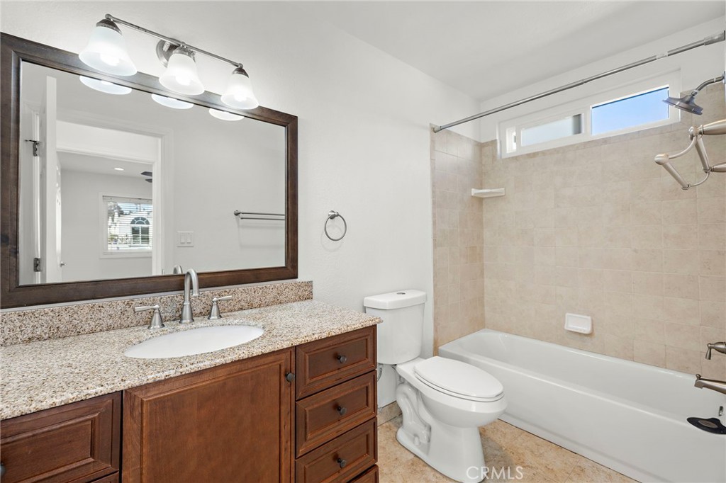 33771 Copper Lantern B