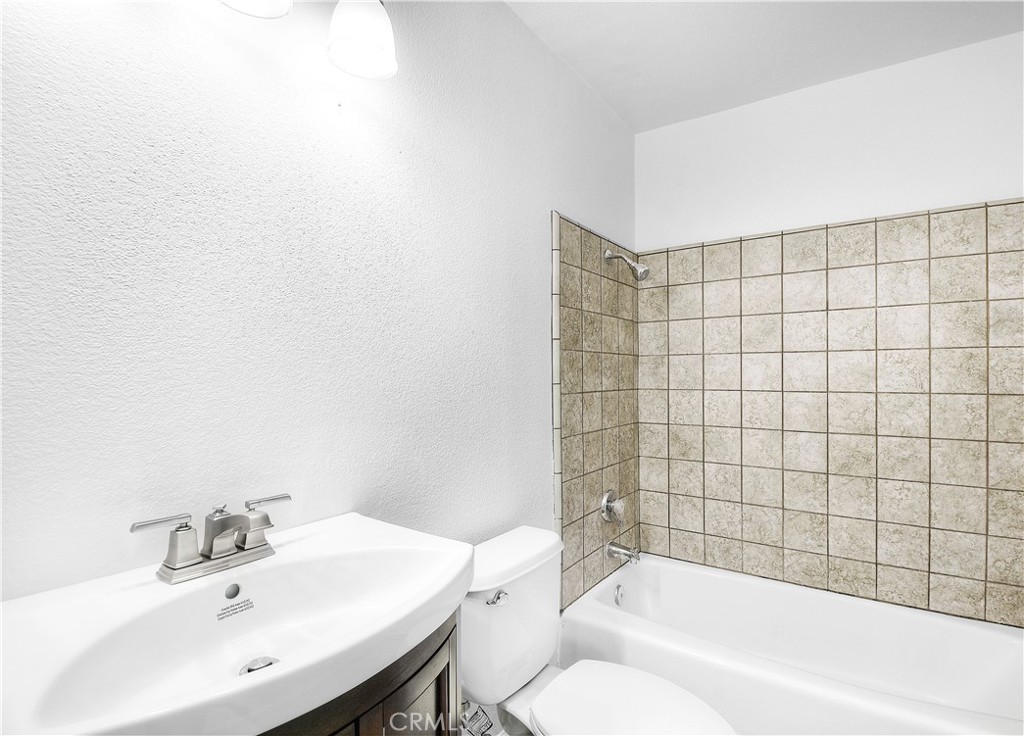 1505 Calle Sacramento A