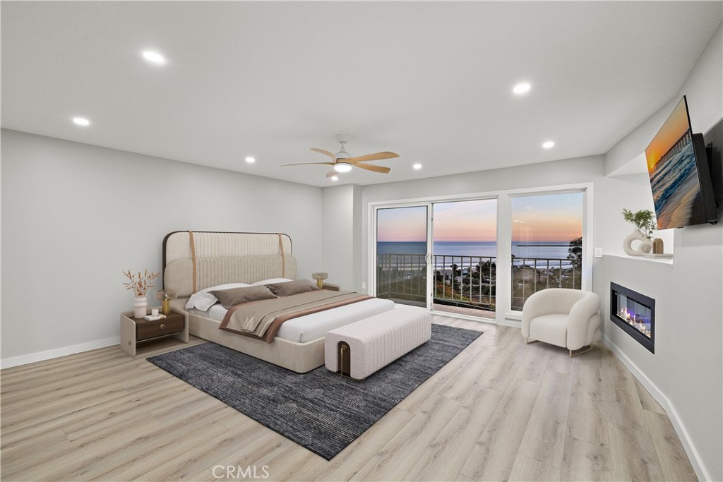 25836 Dana Bluffs W 32