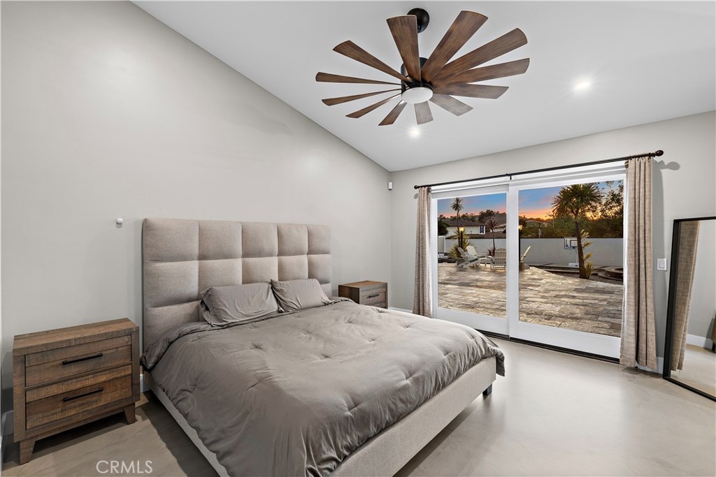 29091 Country Hills