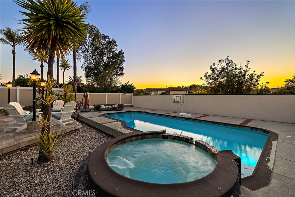 29091 Country Hills