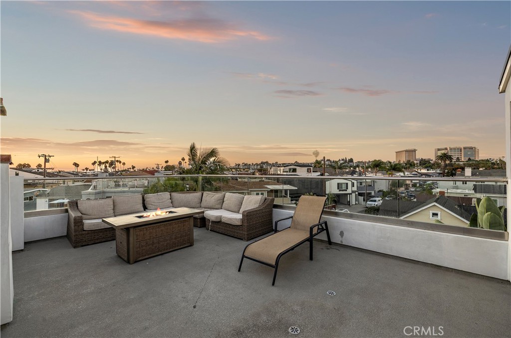 506 Clubhouse Avenue