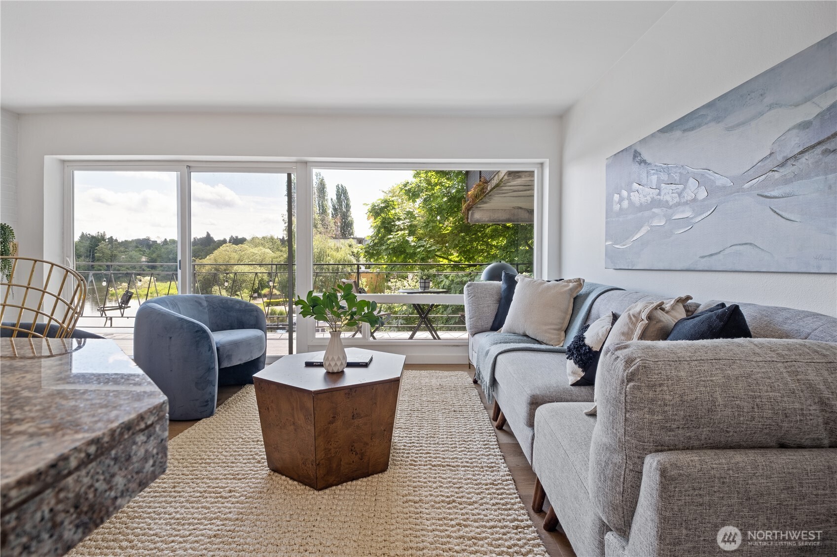 2524 Boyer Avenue E Unit: 108