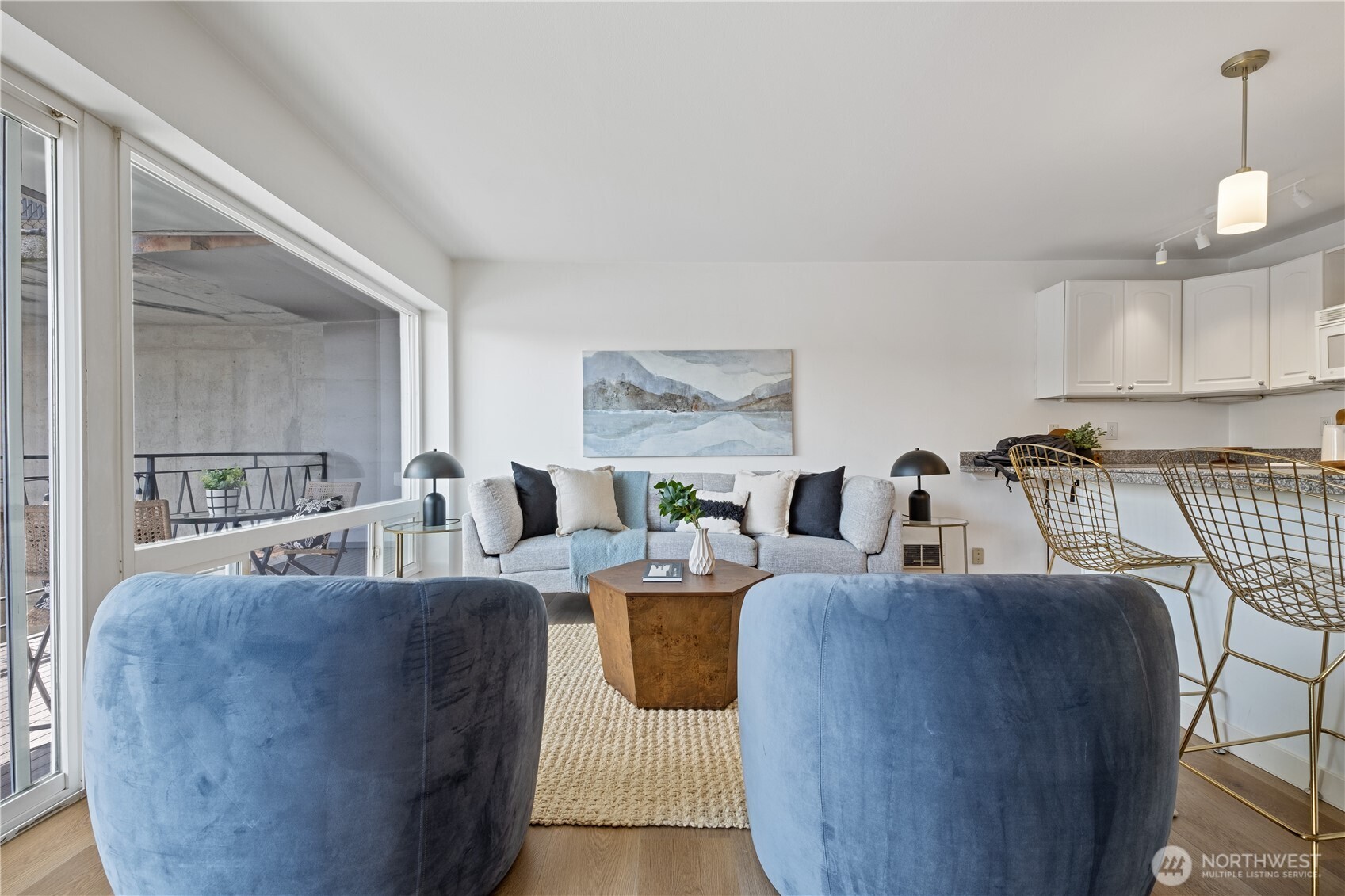 2524 Boyer Avenue E Unit: 108