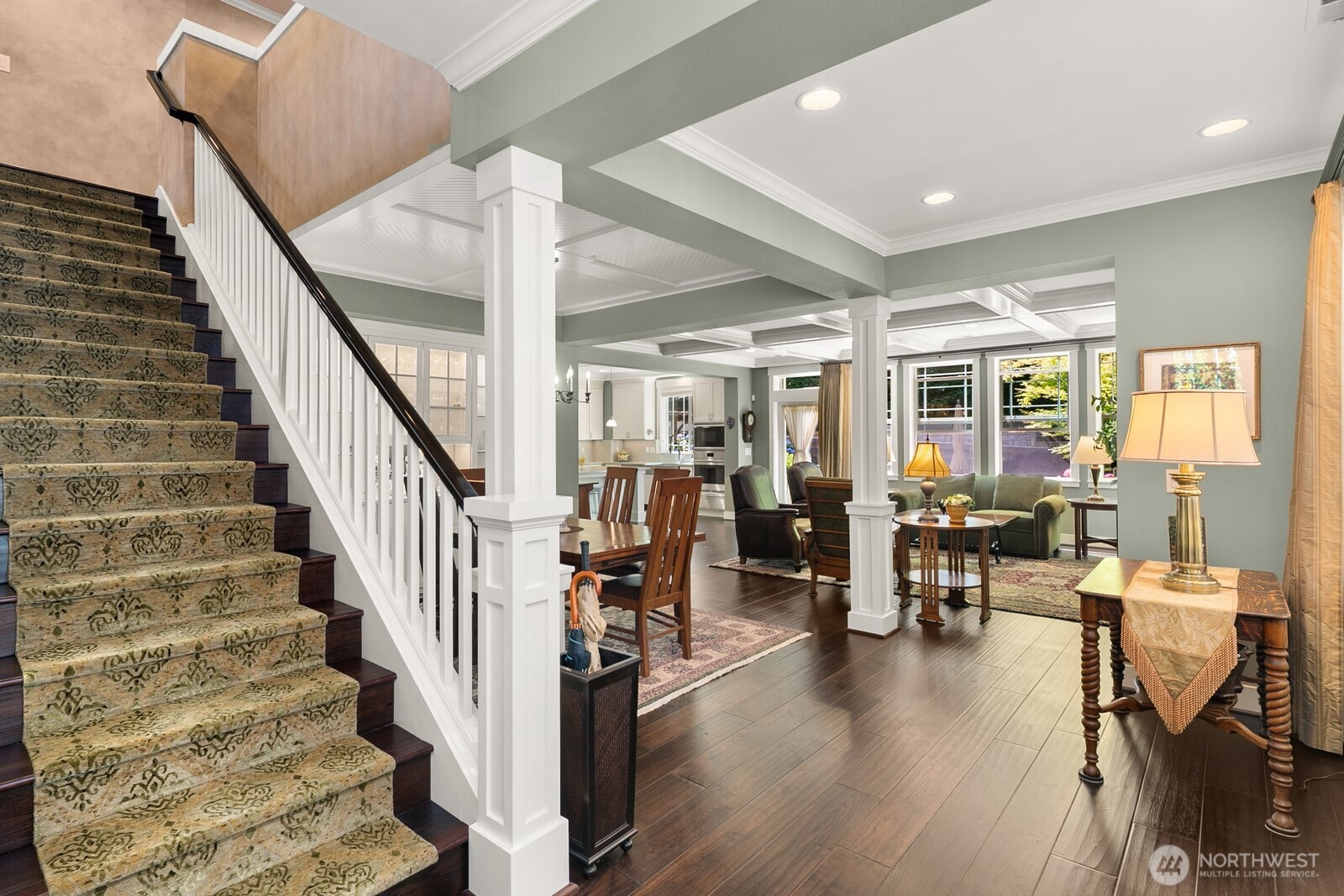 3913 W Briarcliff Lane
