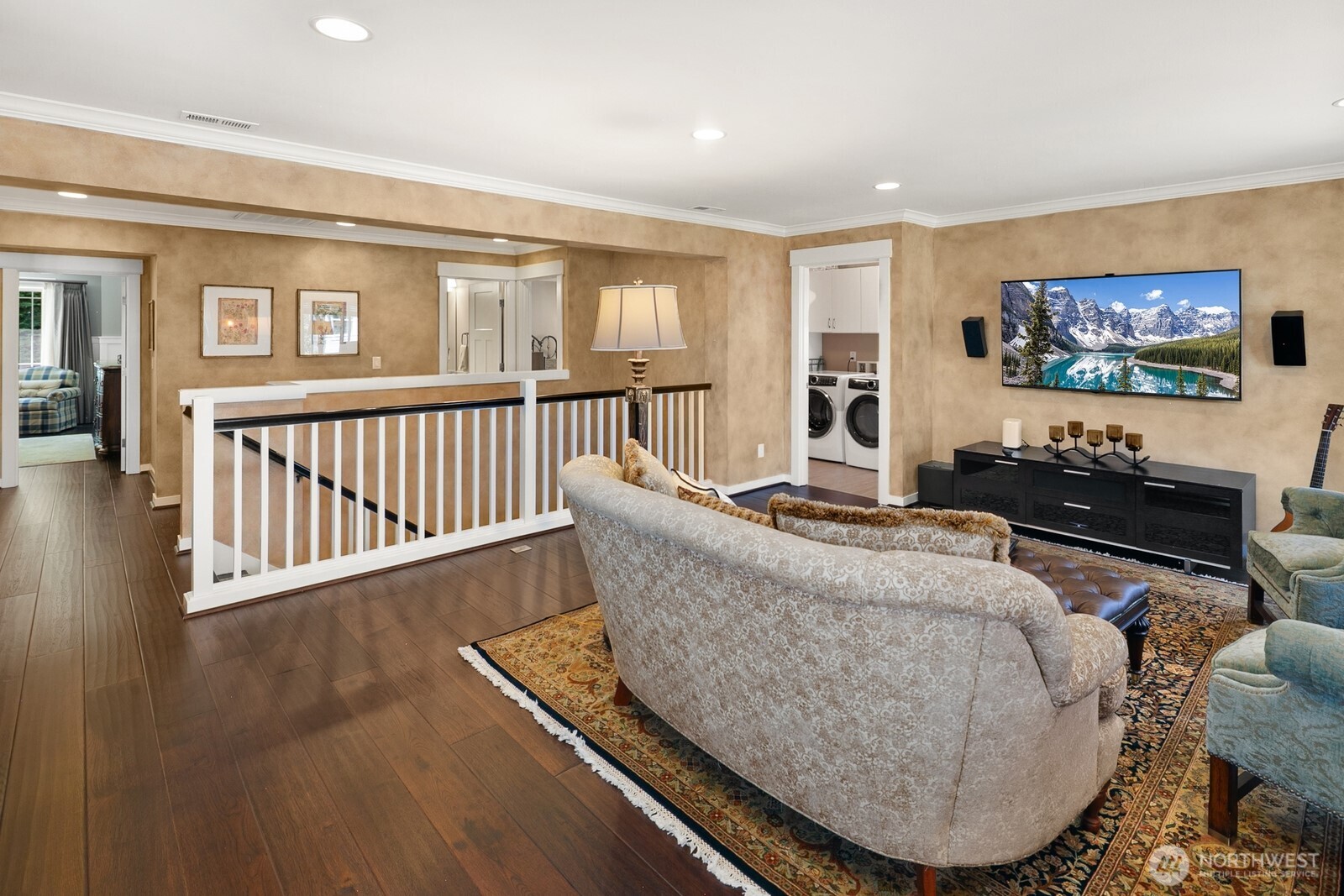 3913 W Briarcliff Lane