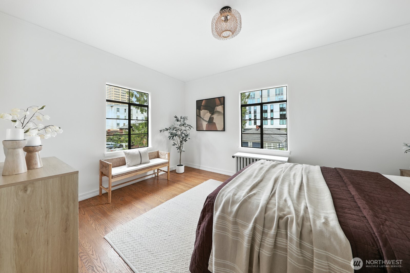1106 NE 42nd Street Unit: 19
