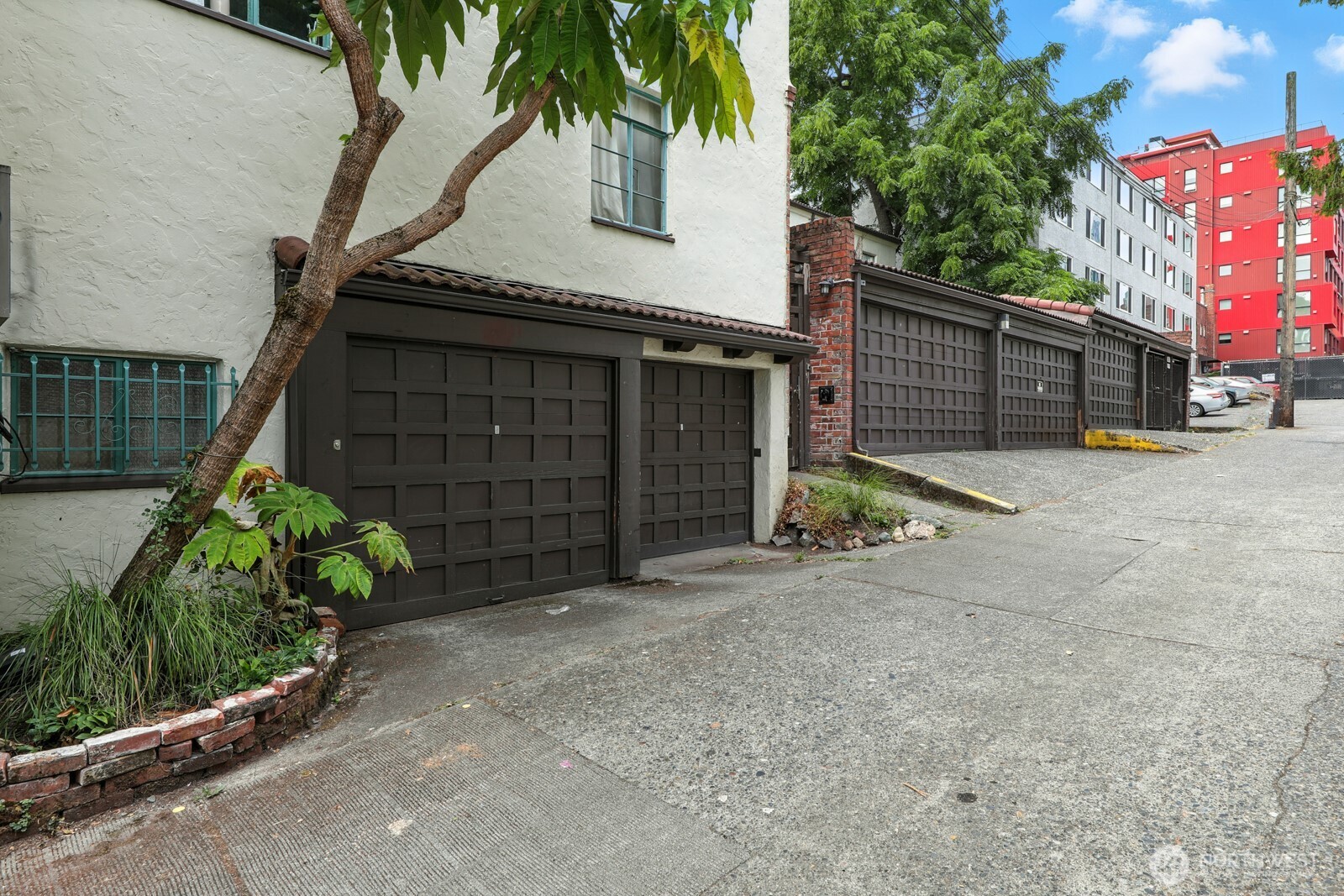 1106 NE 42nd Street Unit: 19