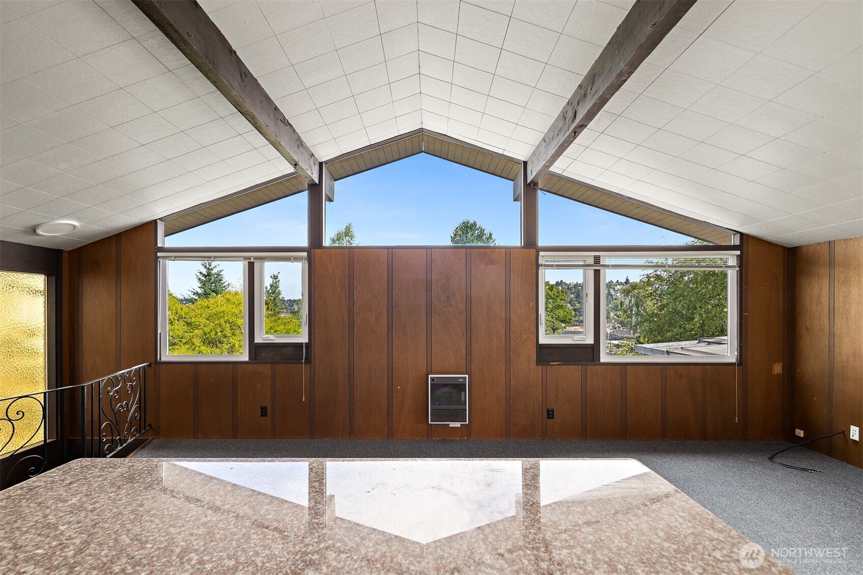 617 W Emerson Street