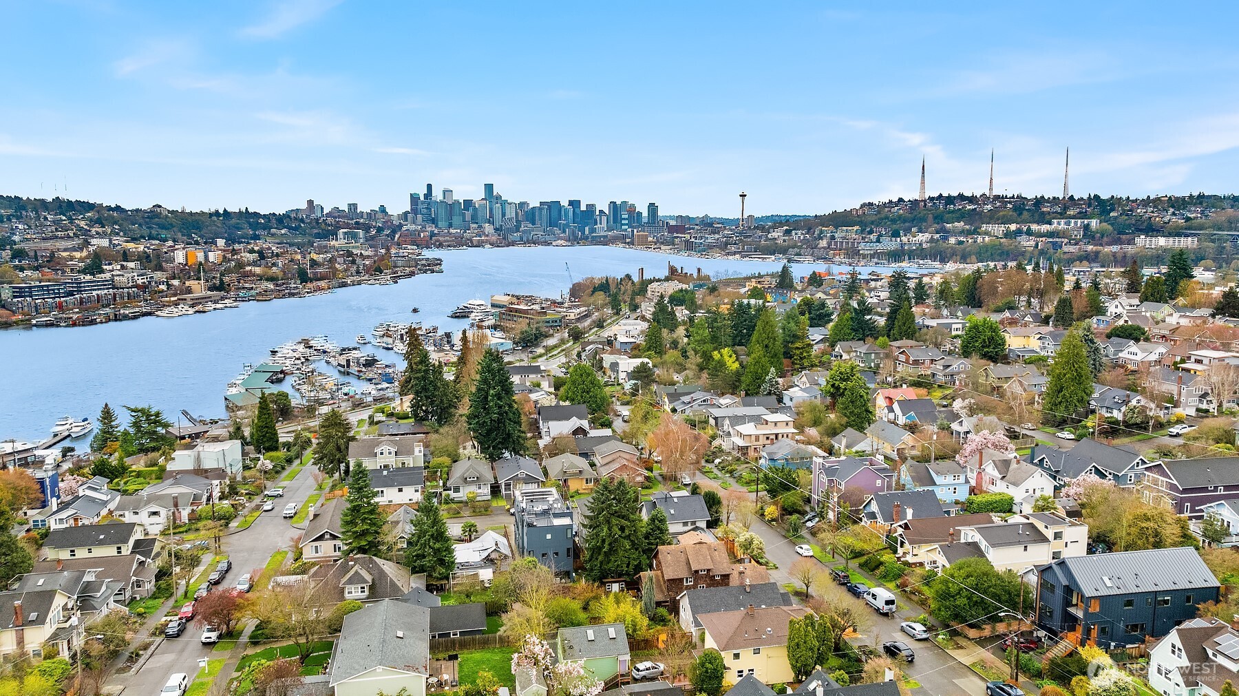 3818 Corliss Avenue N