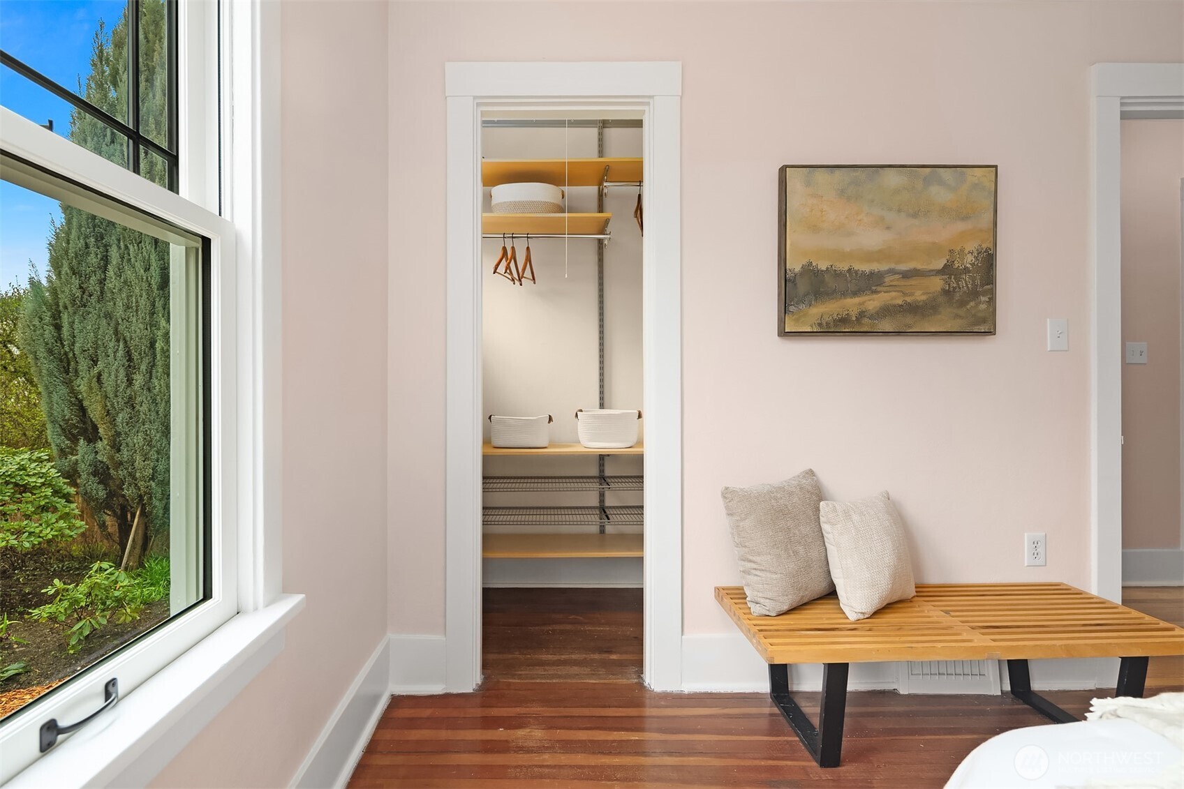 3818 Corliss Avenue N