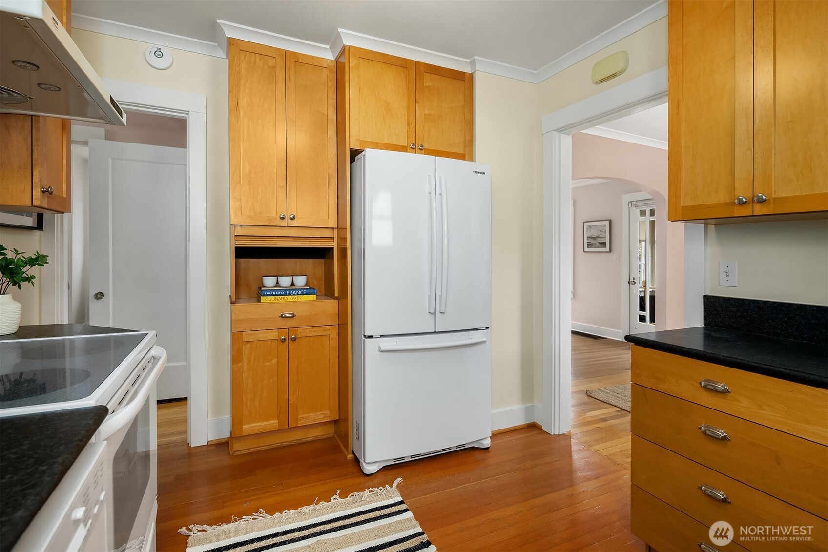 3818 Corliss Avenue N