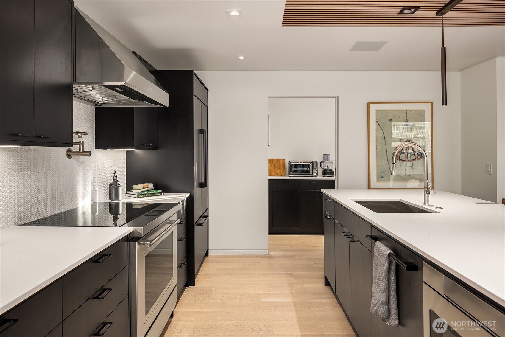 2241 Fairview Avenue E Unit: B