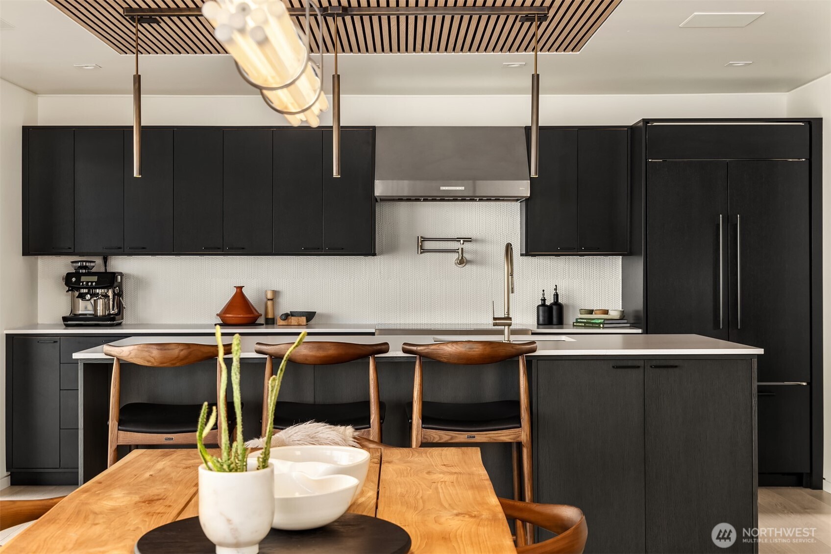 2241 Fairview Avenue E Unit: B