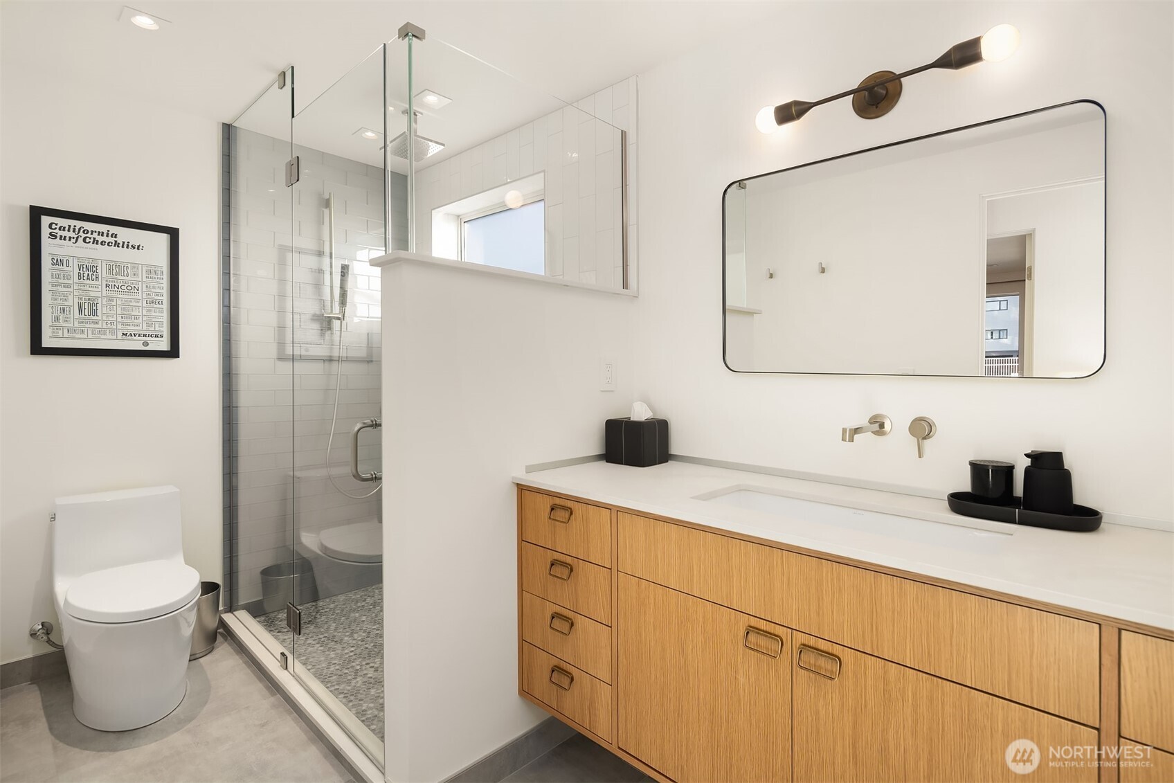 2241 Fairview Avenue E Unit: B