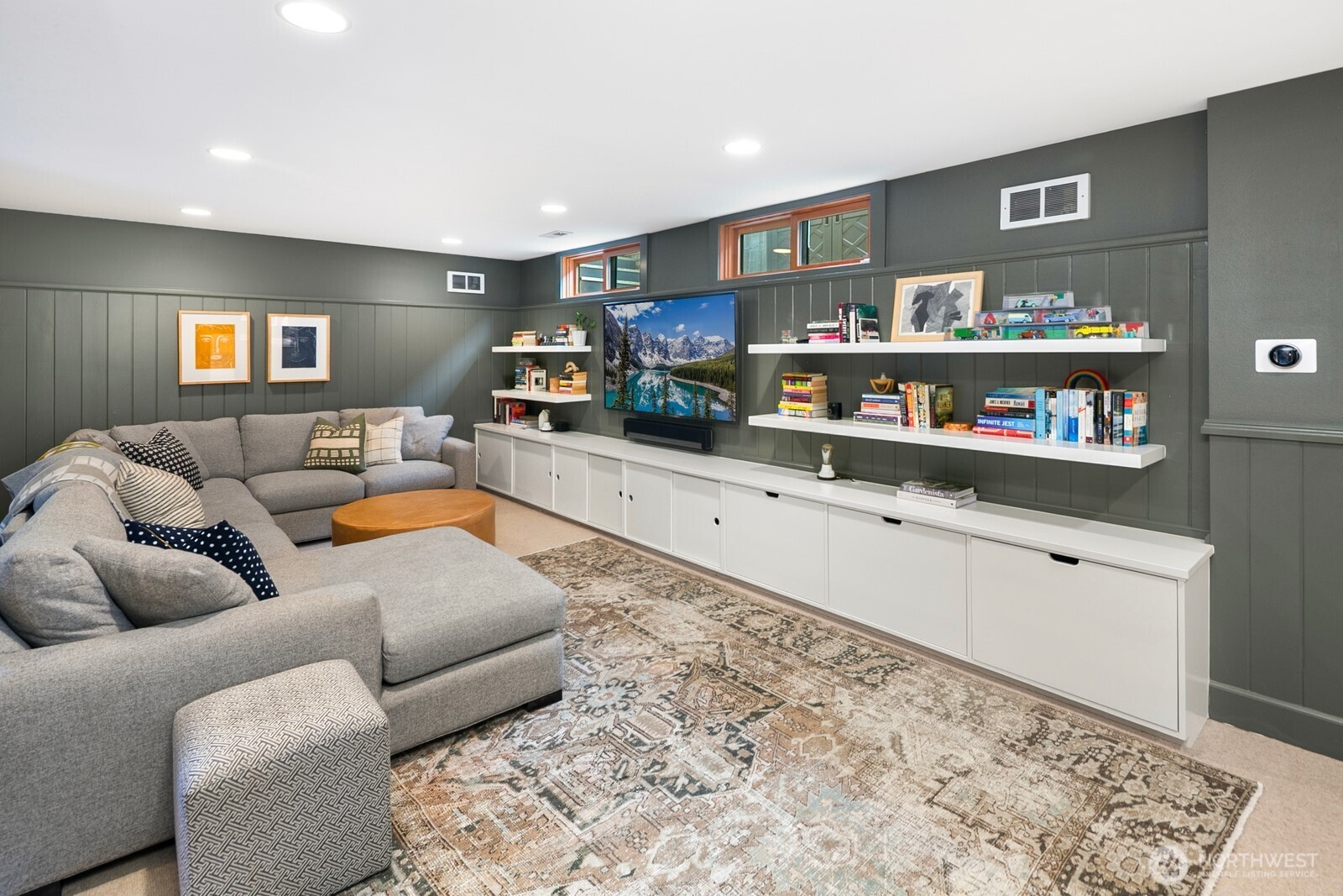2507 27th Avenue W