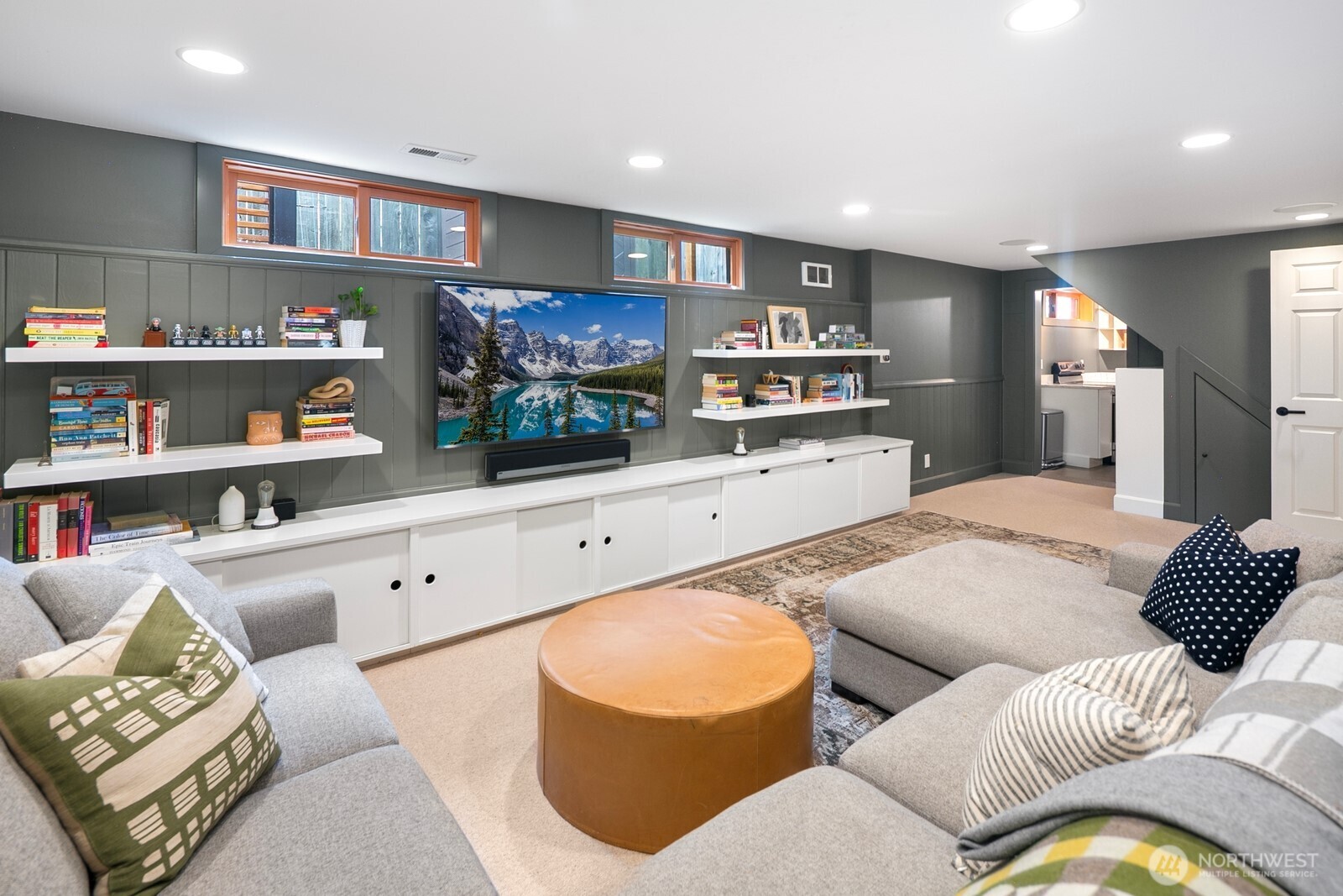 2507 27th Avenue W