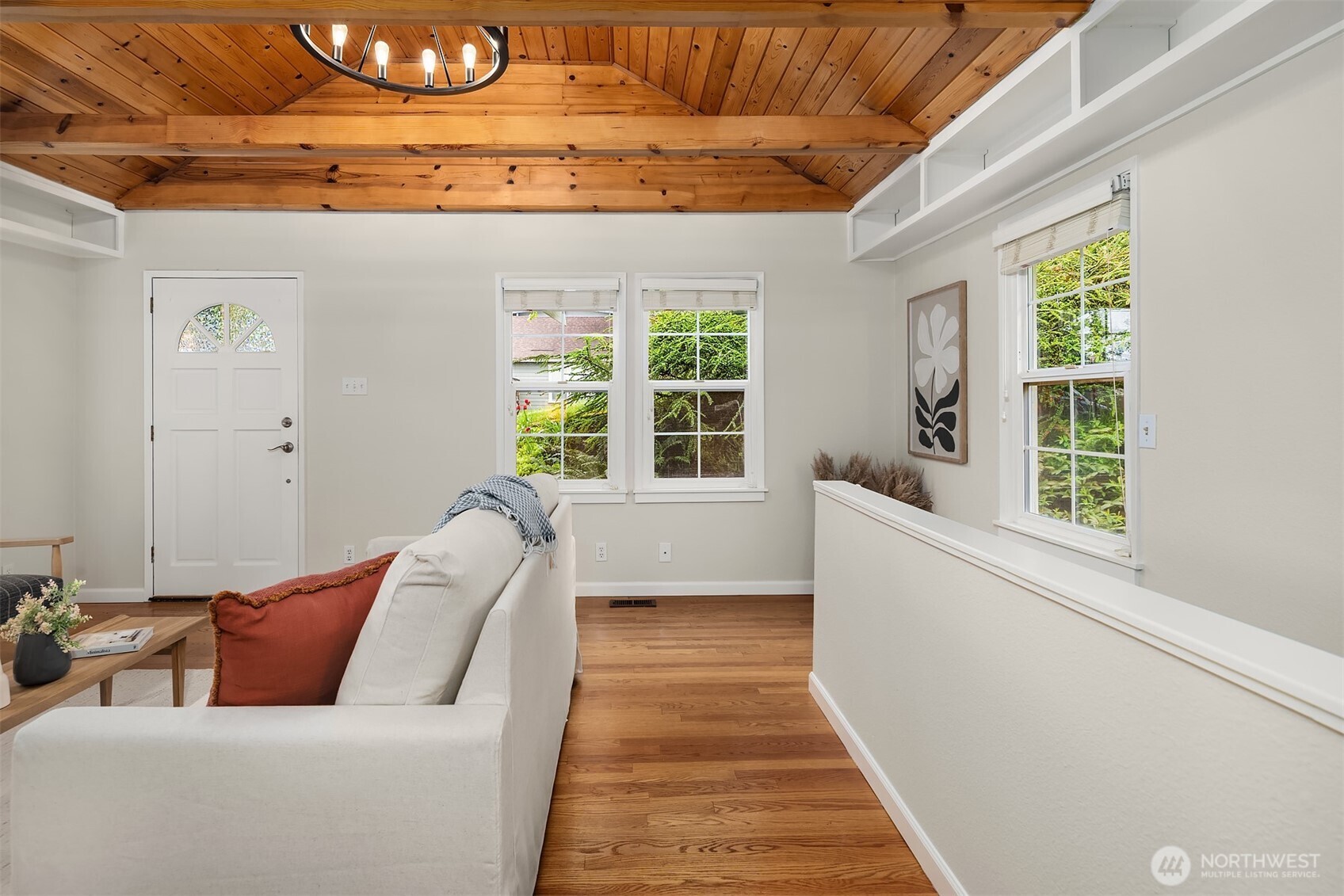 3707 SW Juneau Street