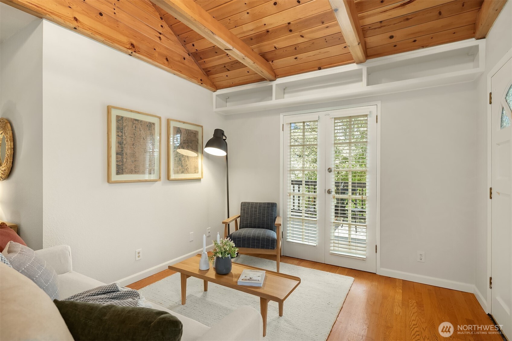 3707 SW Juneau Street