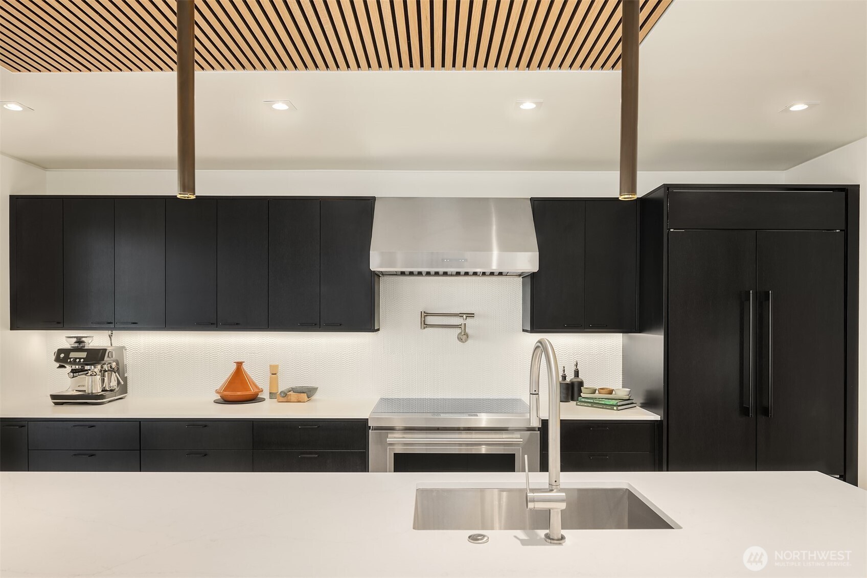 2241 Fairview Avenue E Unit: B