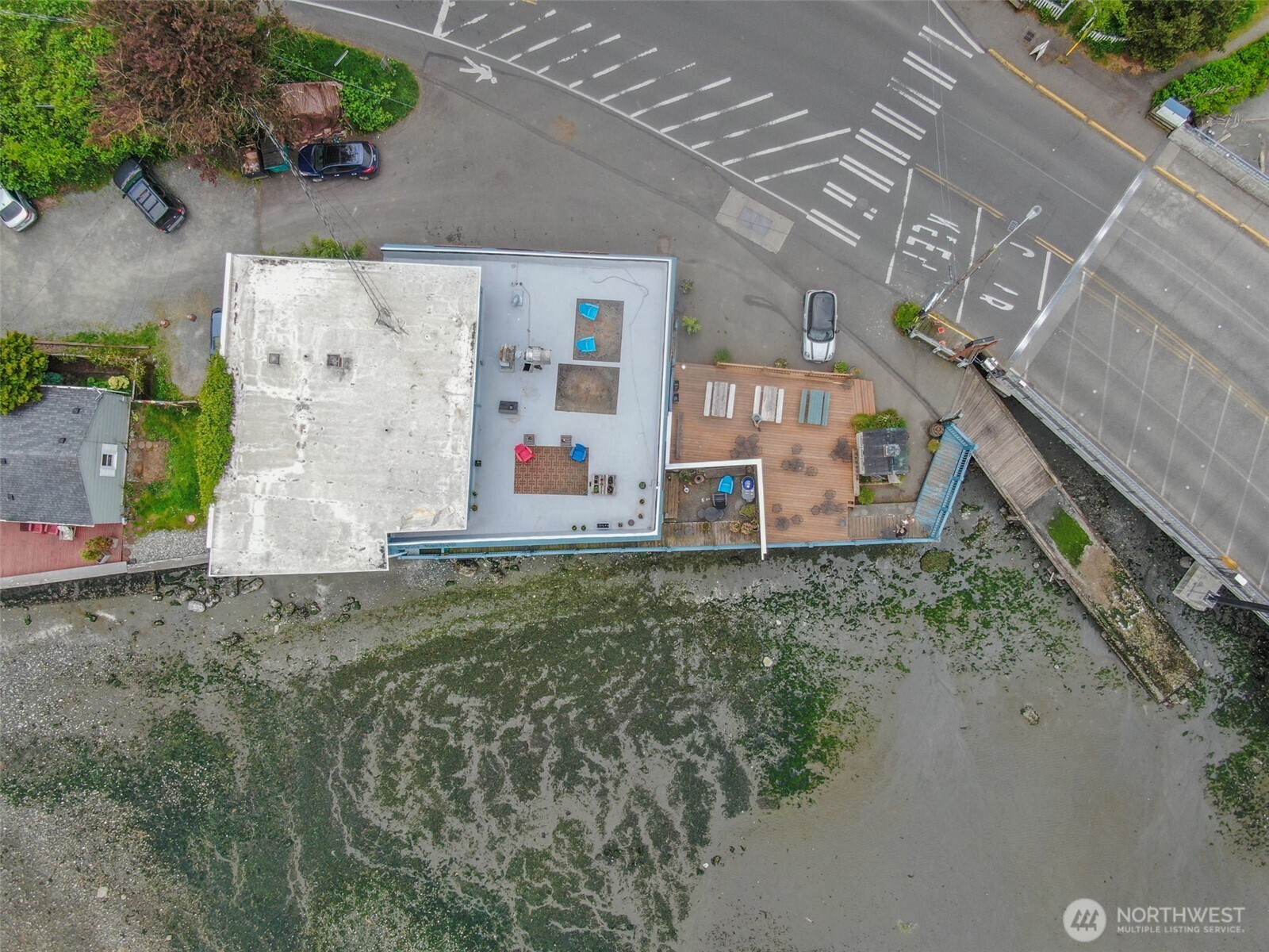 10824 Vashon Highway SW