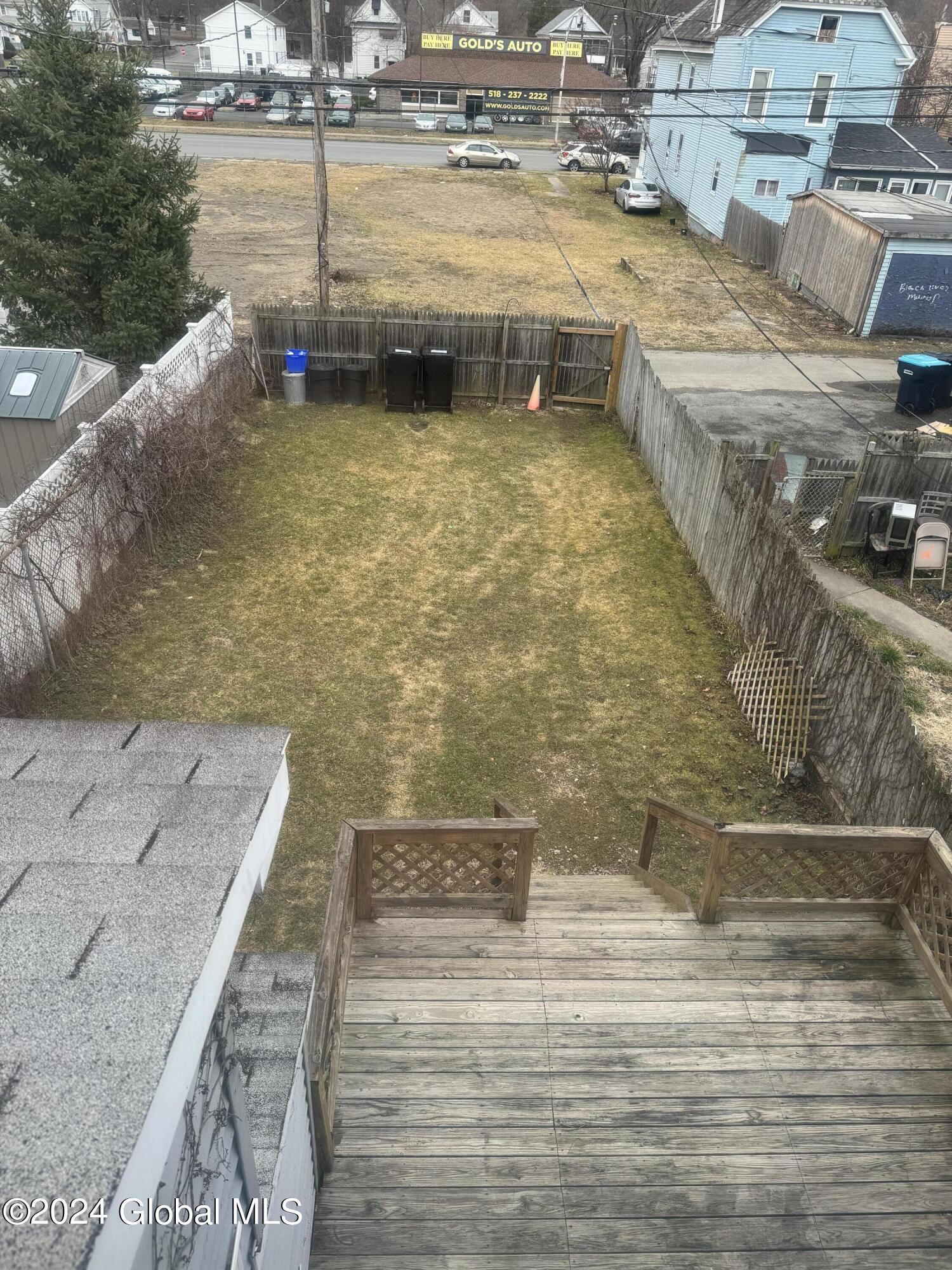 270 4th Avenue