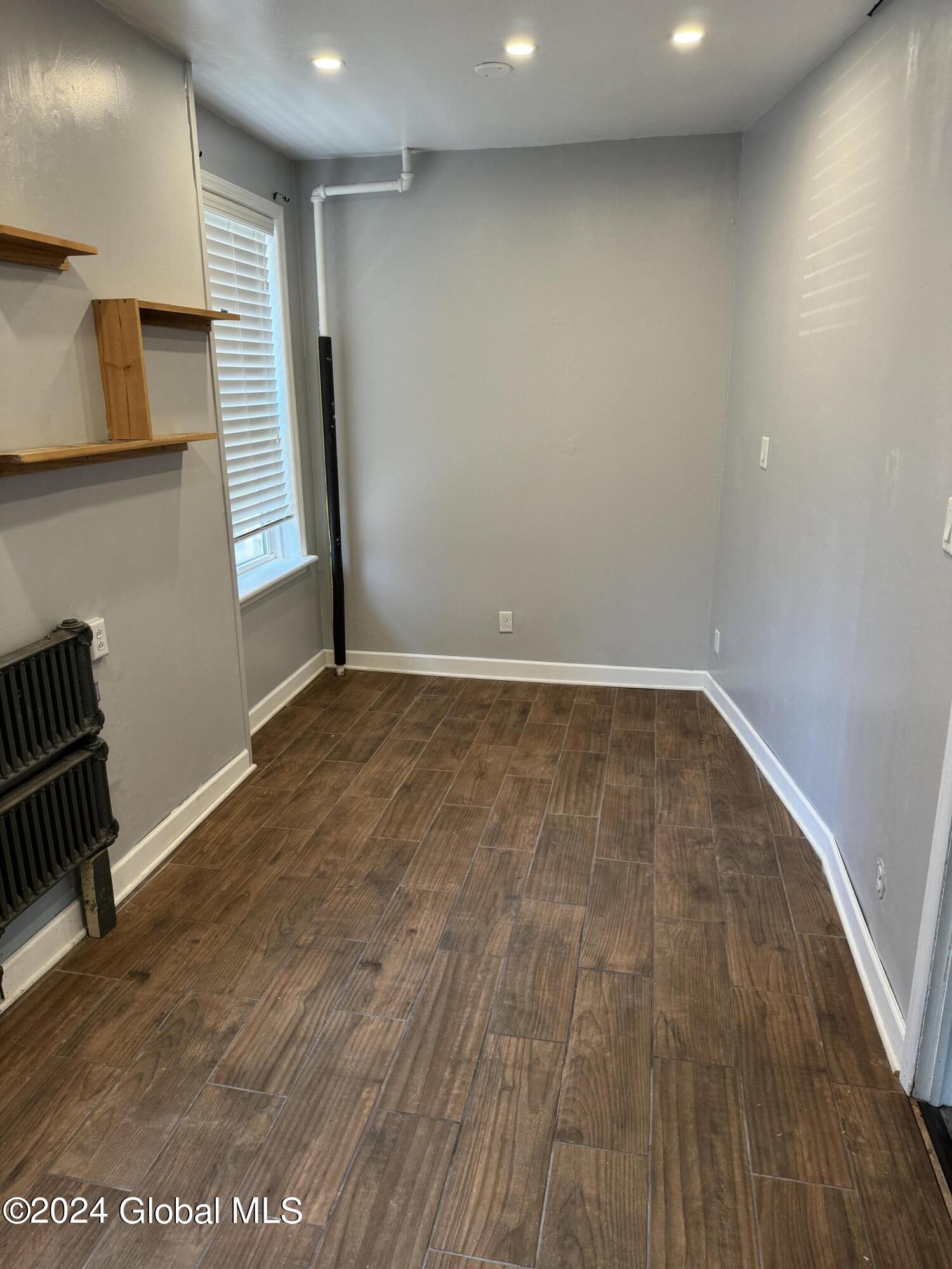 20 Jay Street, Apt 1