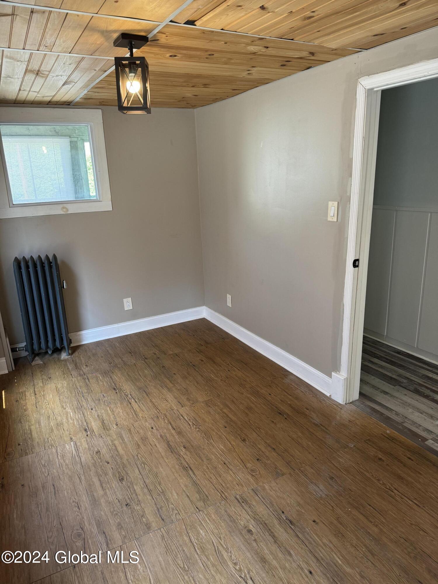 20 Jay Street, Apt 1