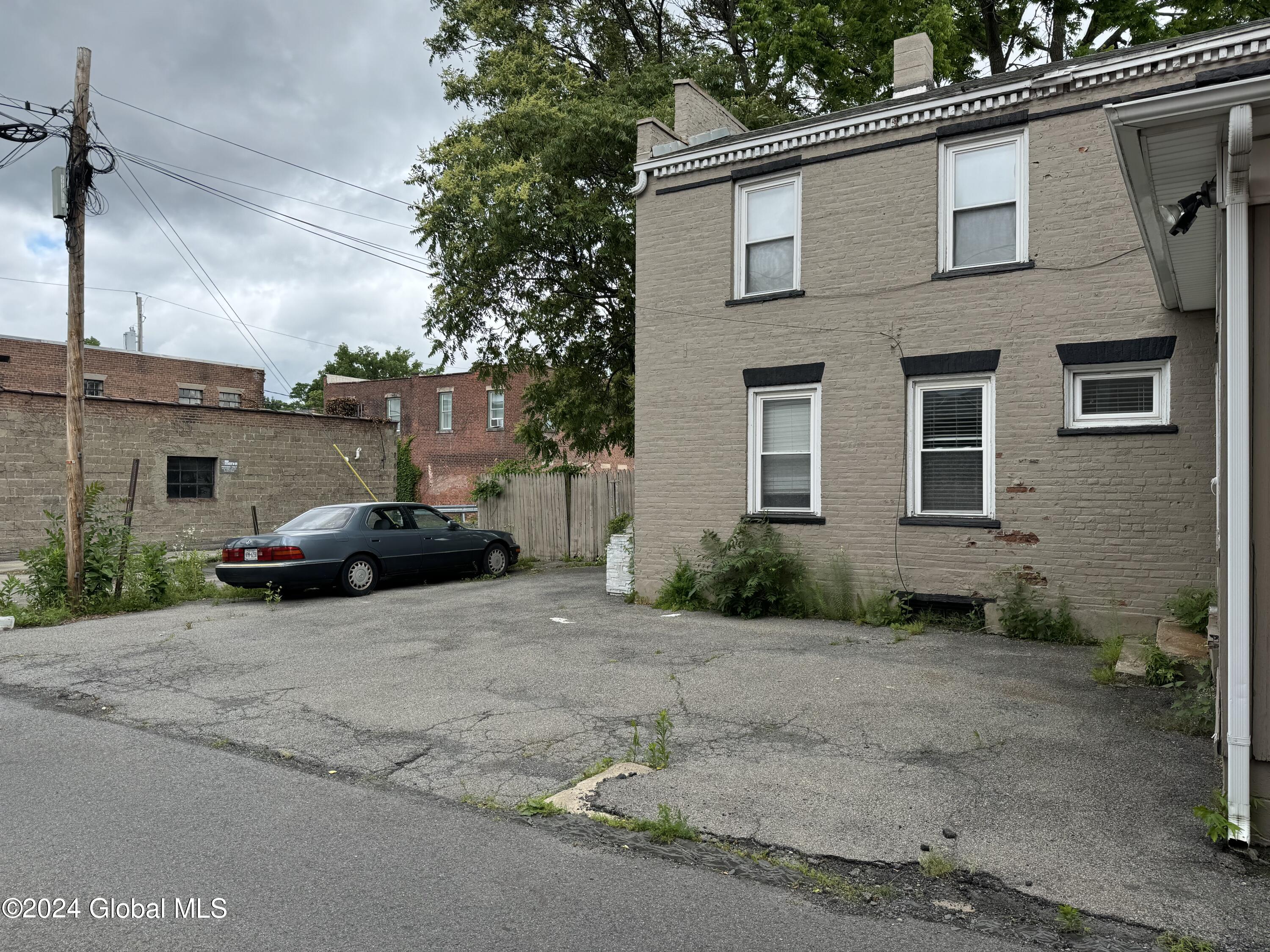 20 Jay Street, Apt 1