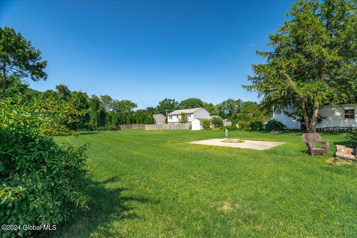 11 Wildwood Avenue