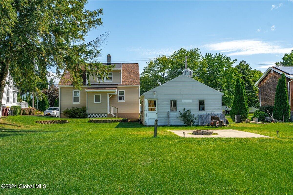 11 Wildwood Avenue