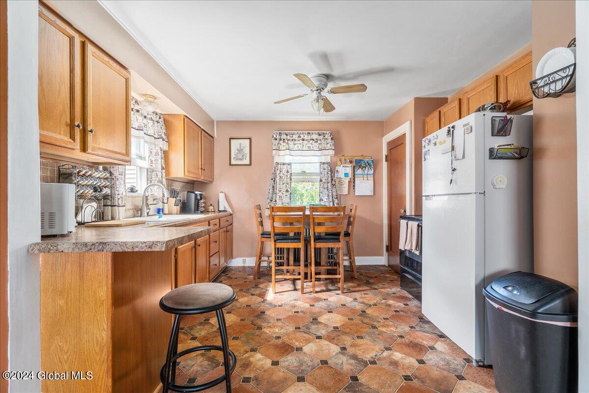 11 Wildwood Avenue