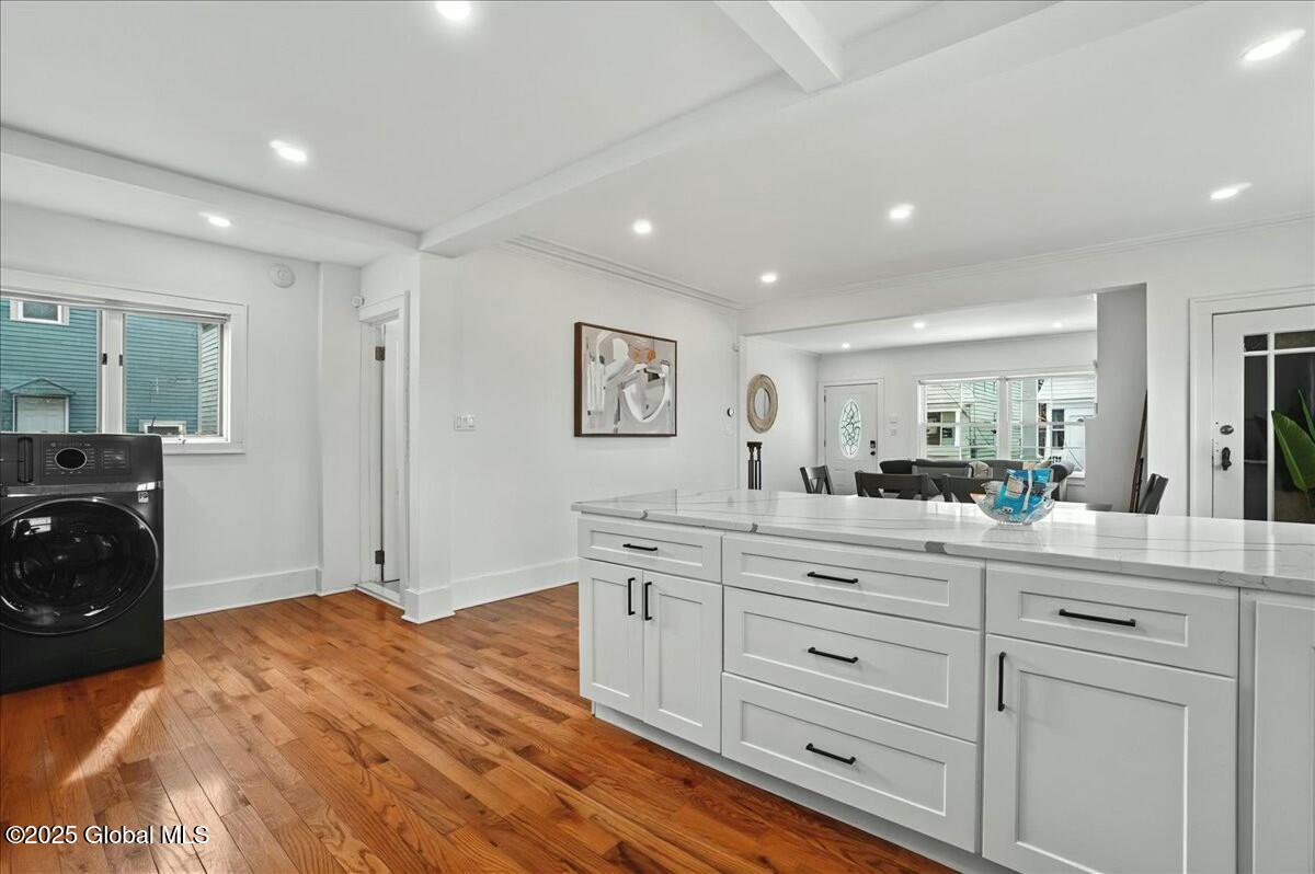 701 Vale Place