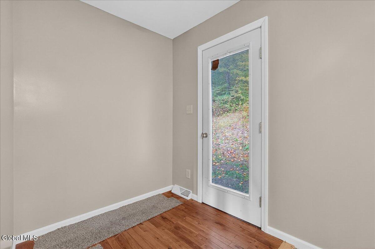 3682 Mariaville Road