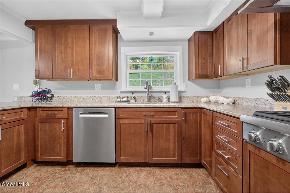 3682 Mariaville Road