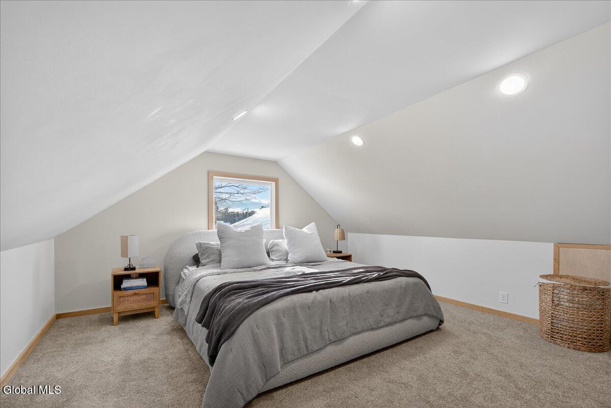 406 Vandenburgh Point Road