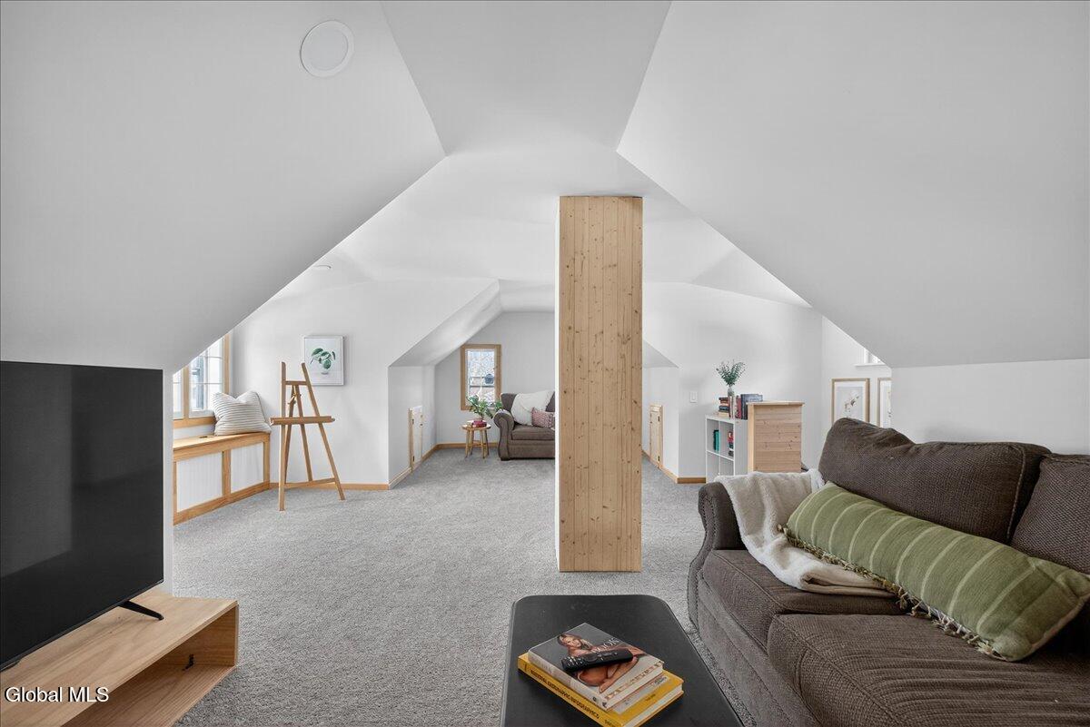 406 Vandenburgh Point Road