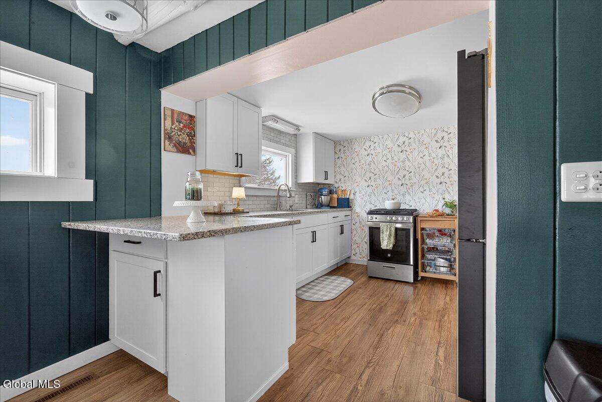 406 Vandenburgh Point Road