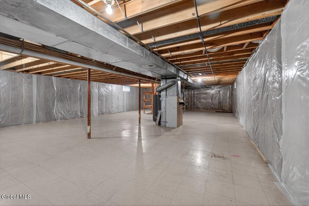 2507 Augustine Avenue