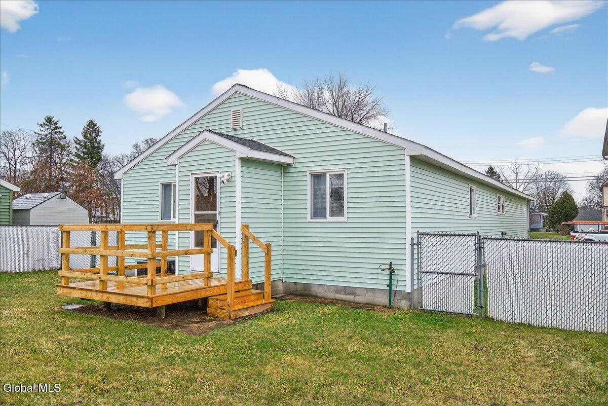 2507 Augustine Avenue