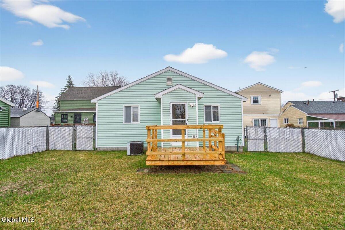 2507 Augustine Avenue