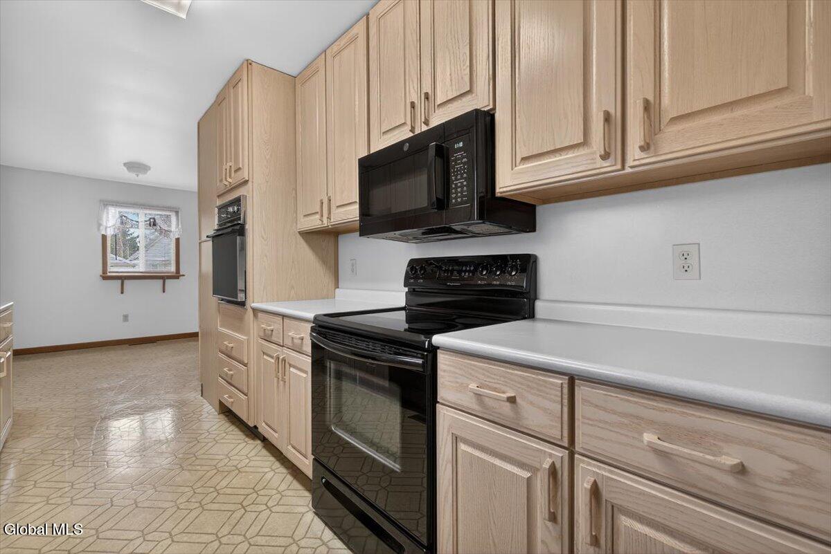 2507 Augustine Avenue