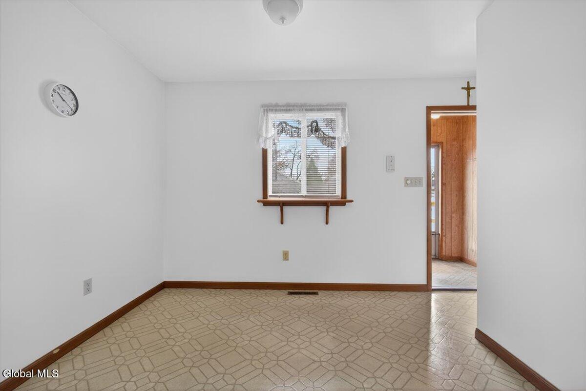 2507 Augustine Avenue