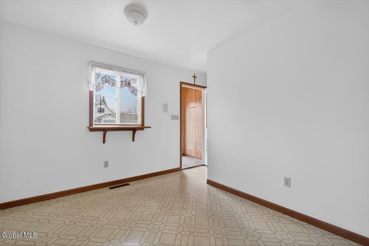 2507 Augustine Avenue